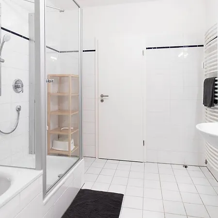 Bunter Hof Apartment