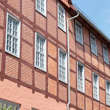 Bunter Hof *