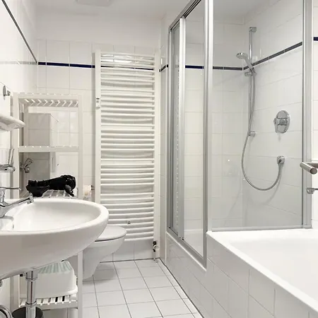 Bunter Hof Apartment